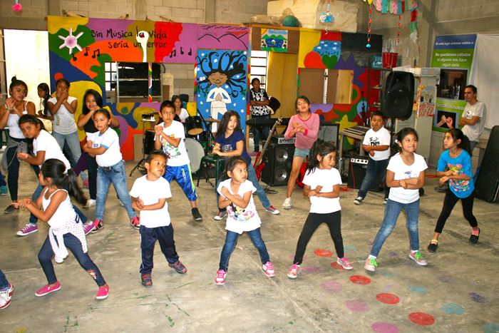 Tanz- und Musikaufführung - 6.10.2016 Tanz- und Musikaufführung - 6.10.2016